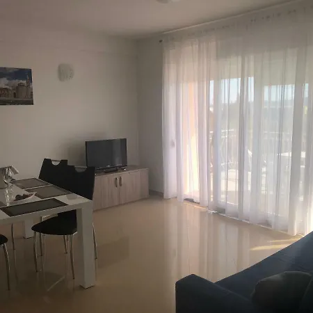 Sunset Apartman *